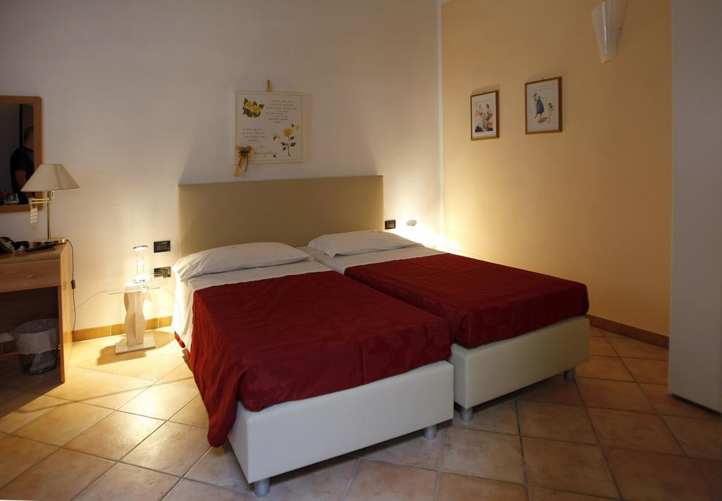 Albergo Al Viale Trieste Luaran gambar